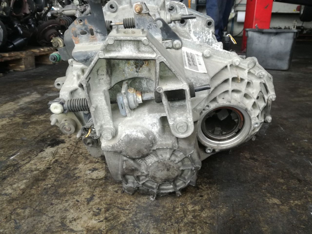 CAMBIO MANUALE 5 MARCE RENAULT TRAFIC - MASTER MOTORE F9Q 1998 - 2003 - immagine 2