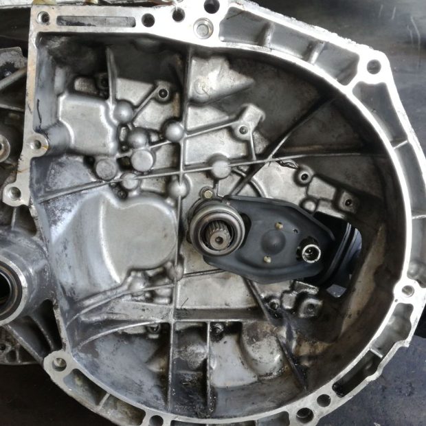 CAMBIO MANUALE 5 MARCE PEUGEOT 207 1400cc HDI 50 KW 2006 - 2011