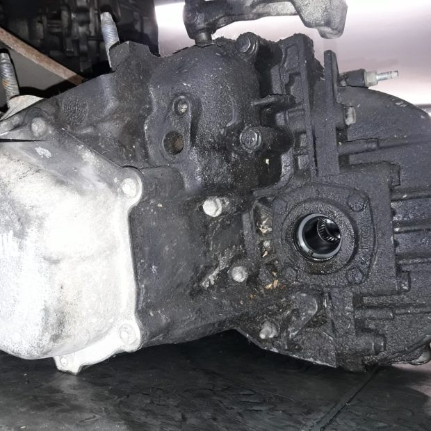 CAMBIO MANUALE 5 MARCE FIAT DUCATO / PEUGEOT BOXER FURGONE MONTA SU MOTORE RHV DAL 2001 AL 2006