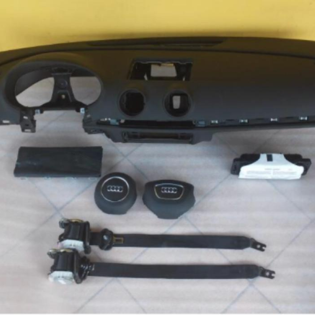 KIT AIRBAGS COMPLETO AUDI A3 8P DAL 2003 AL 2012