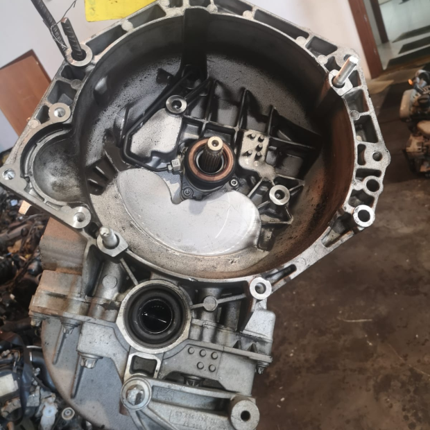 CAMBIO MANUALE 6 MARCE ALFA ROMEO MITO DAL 2008 AL 2016 CODICE MOTORE: 955A3000