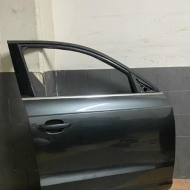PORTA ANTERIORE DESTRA AUDI Q3 2012