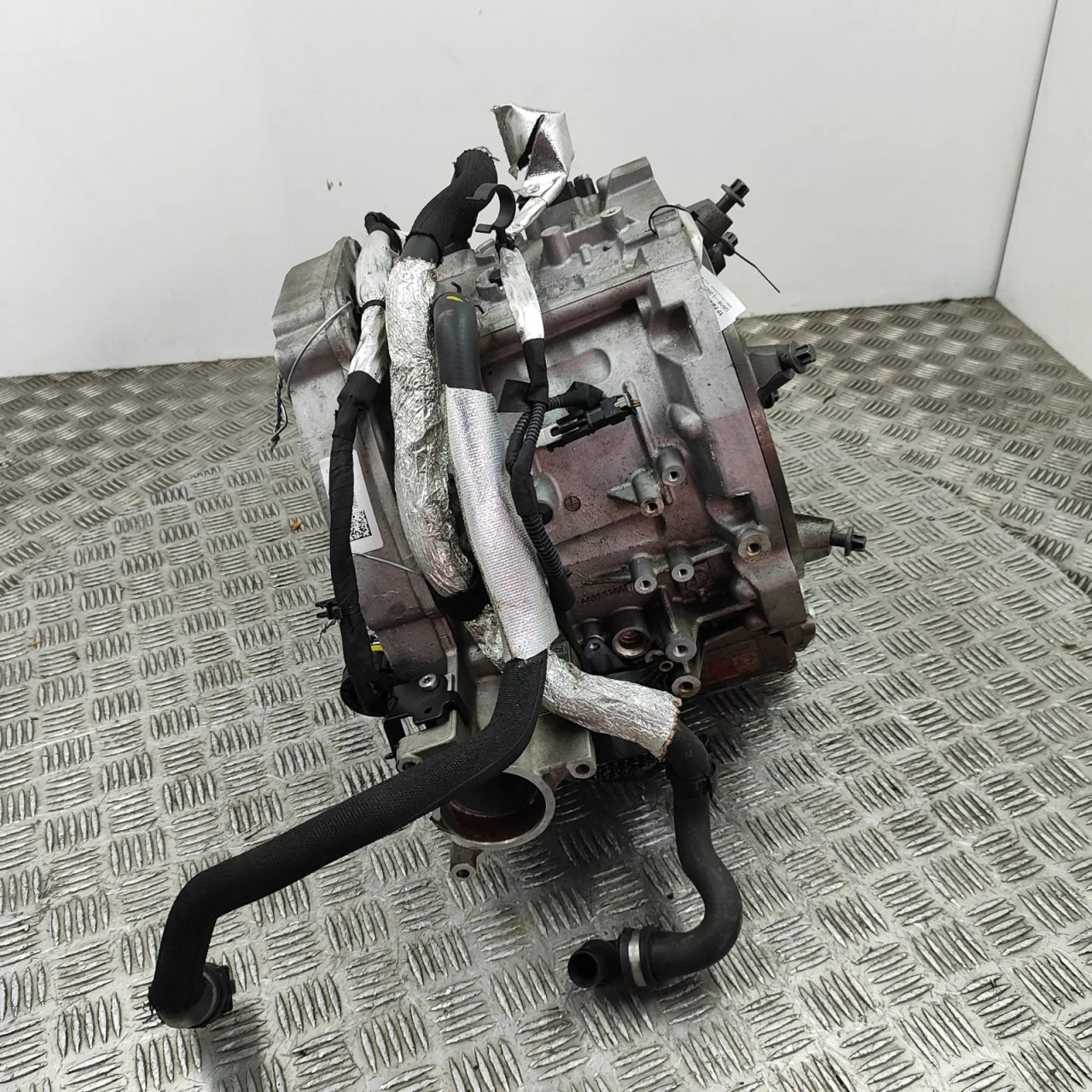 MOTORE ELETTRICO MONTATO SU PORSCHE CAYENNE MOTORE DCB HYBRID COUPE 2017 -> MODELLO: 8HP65AXPH - immagine 2